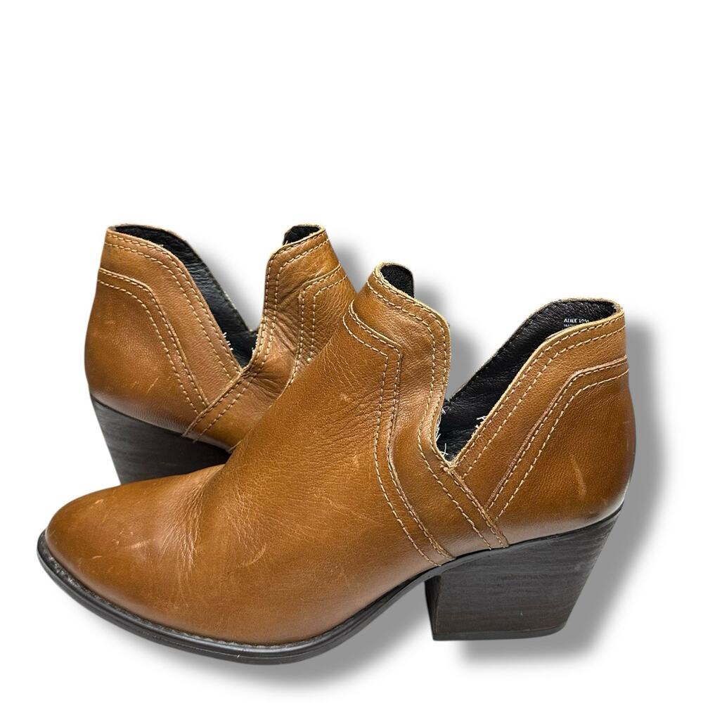 Steve Madden Tan Heeled Boots - Picture 12 of 13